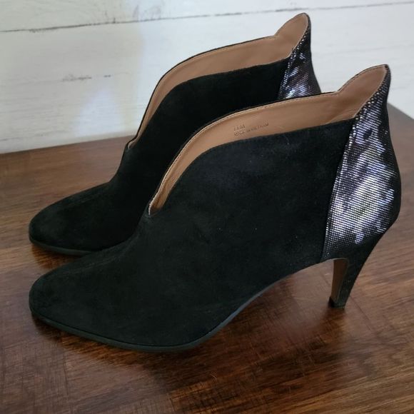 Paolo Shoes - Paolo Linea Booties Heel Pointed Toe Black Suede Print Womens size 11
